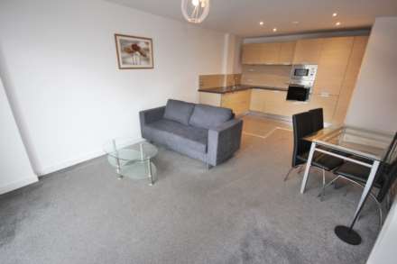 Hornbeam Way, Manchester, Image 3