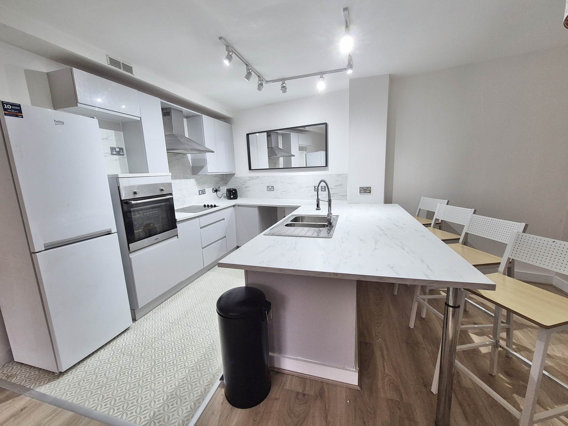 City Point, 150 Chapel Street, Manchester, M3 6AF, Image 2