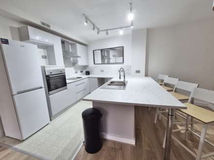 City Point, 150 Chapel Street, Manchester, M3 6AF, Image 2