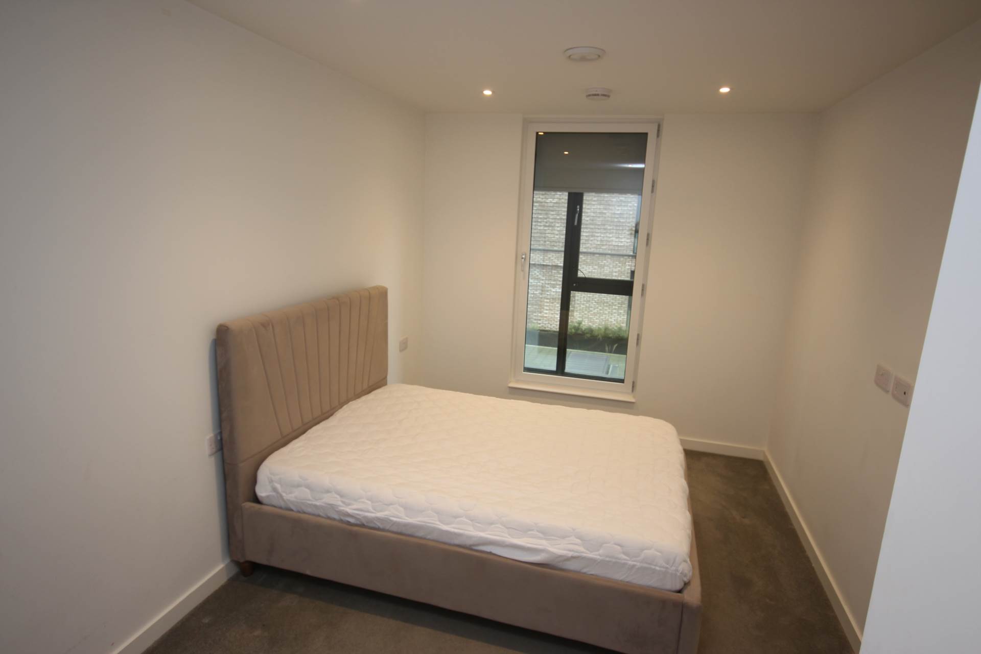 Wharf End, Manchester, Image 5