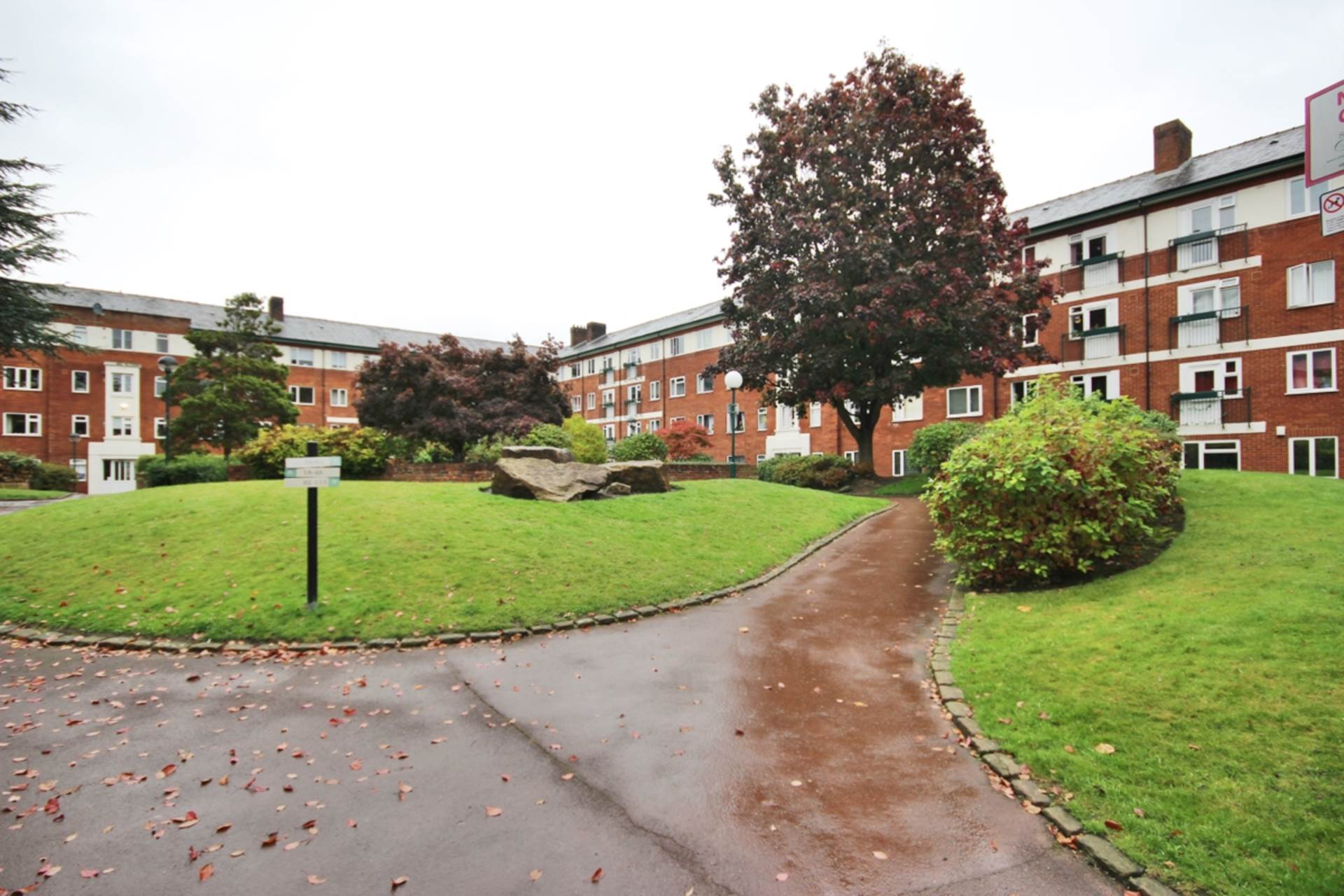 Eccles New Road, Salford, Image 2