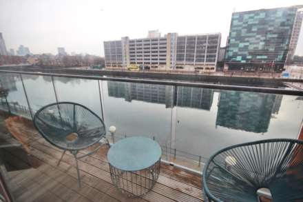The Quays, Salford, Image 3