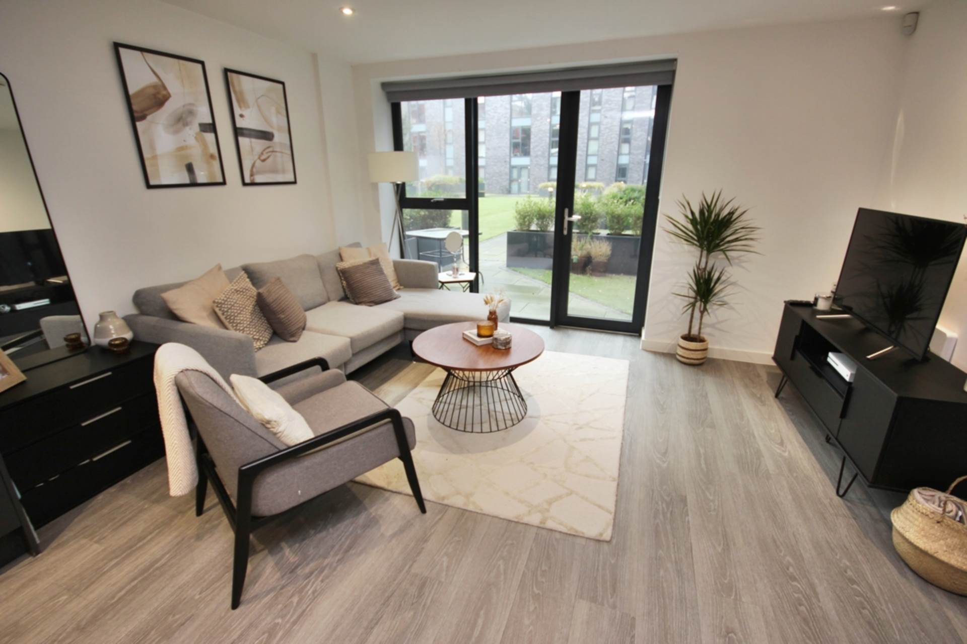 Woden Street, Salford, Image 2