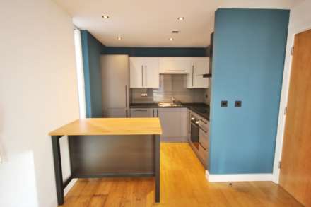 The Quays, Salford, Image 2