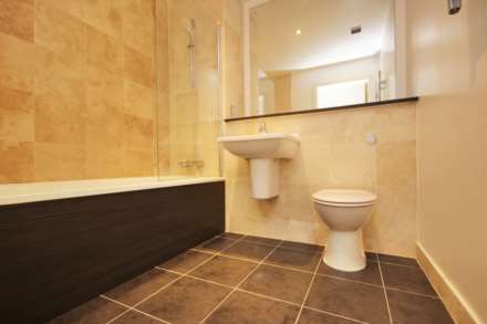 The Quays, Salford, Image 9