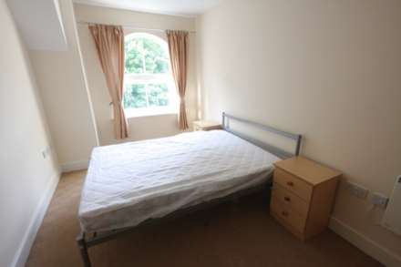 Stoneyholme Avenue, Manchester, Image 5