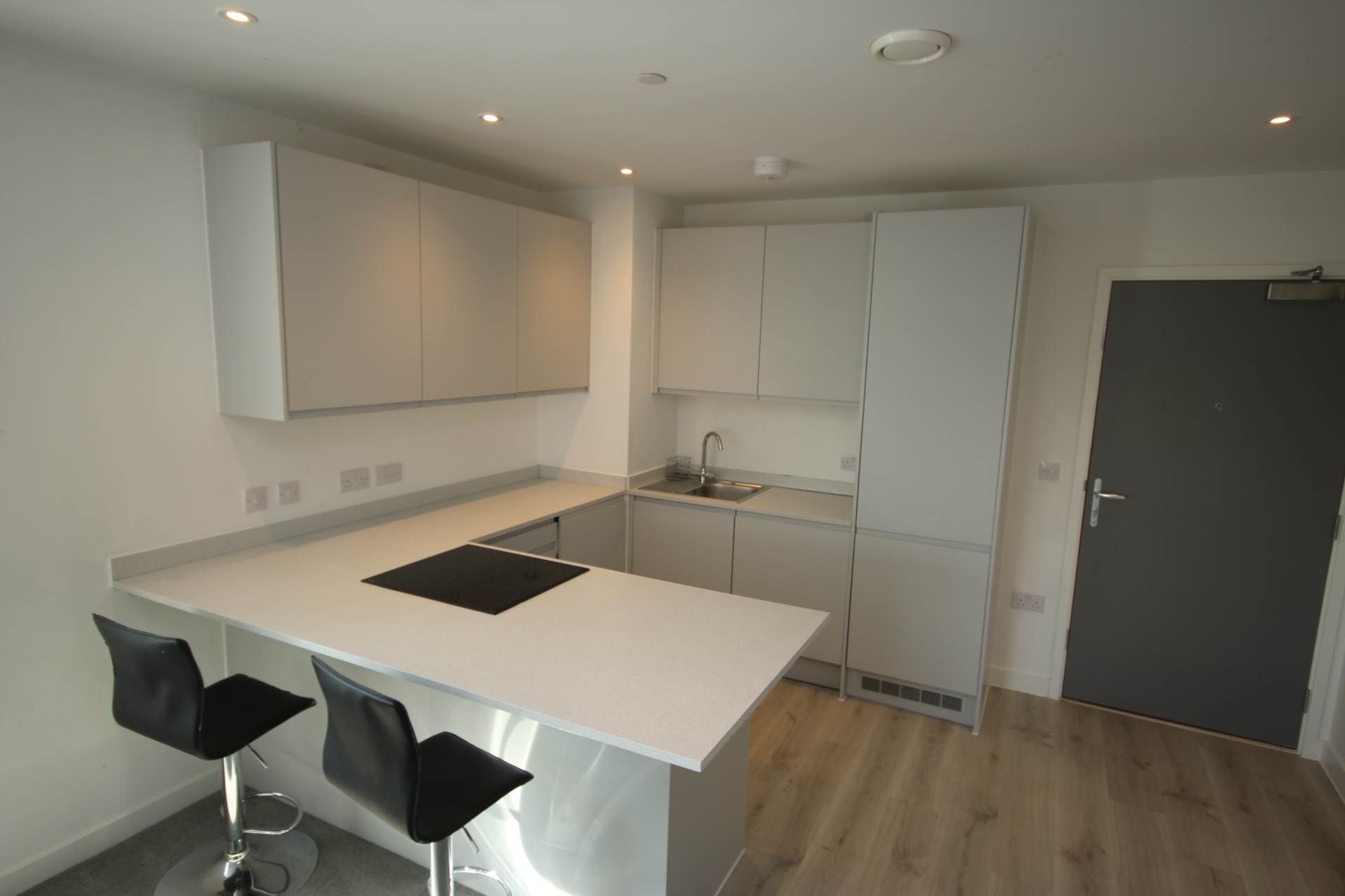 Wharf End, Manchester, Image 1