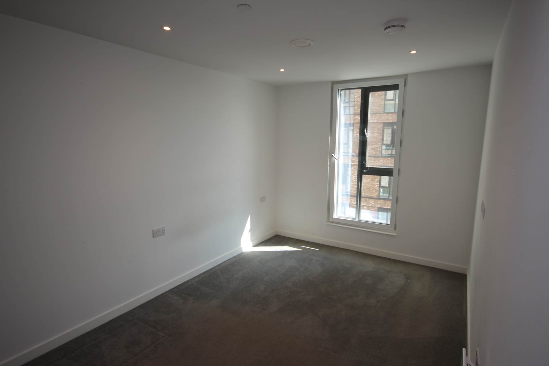 Wharf End, Manchester, Image 4