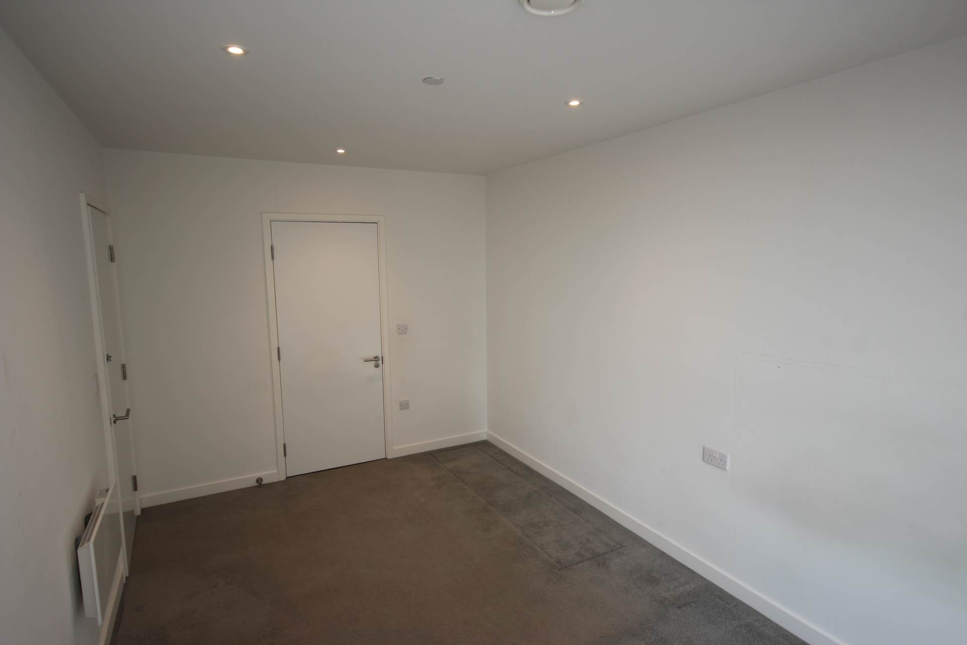 Wharf End, Manchester, Image 5