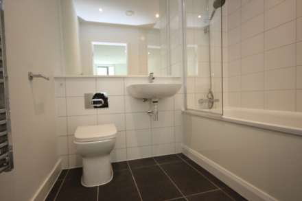 Wharf End, Manchester, Image 3