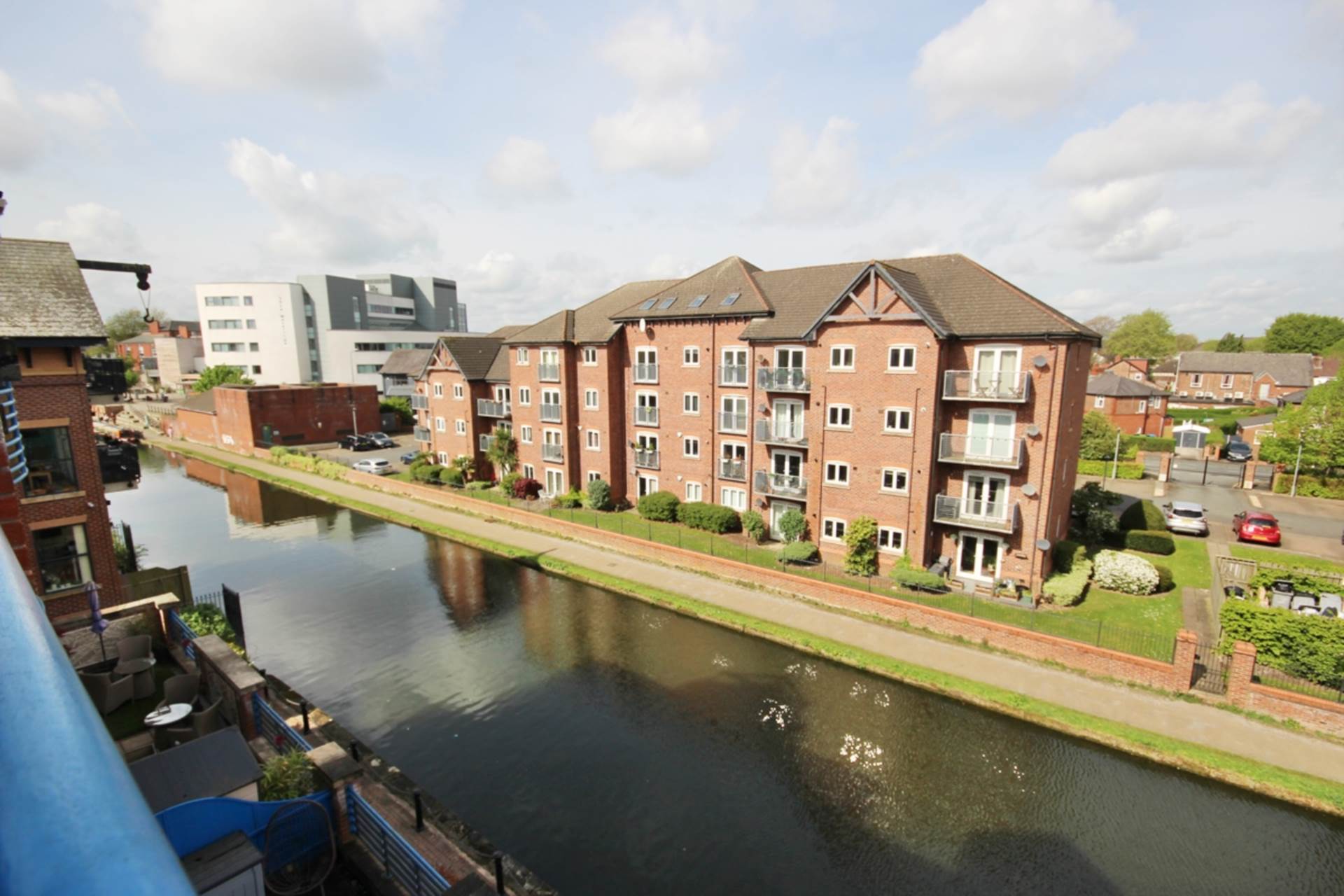 Britannia Road, Sale, Image 1
