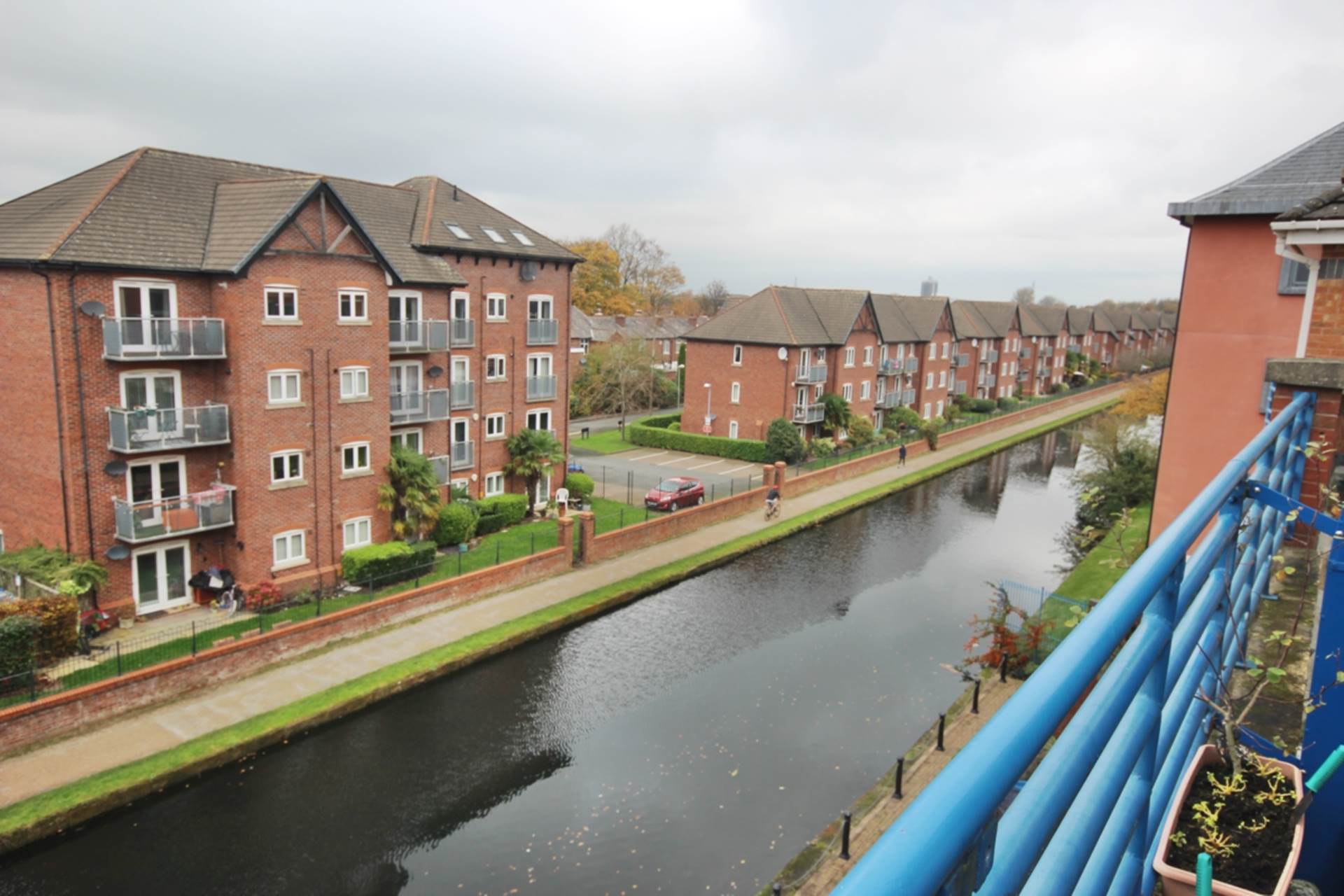 Britannia Road, Sale, Image 11