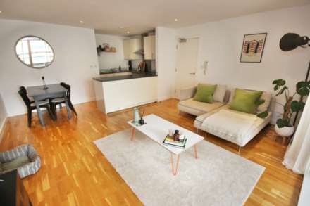 Property For Rent Arundel Street, Manchester