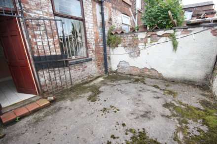 Hyde Road, Manchester, Image 9