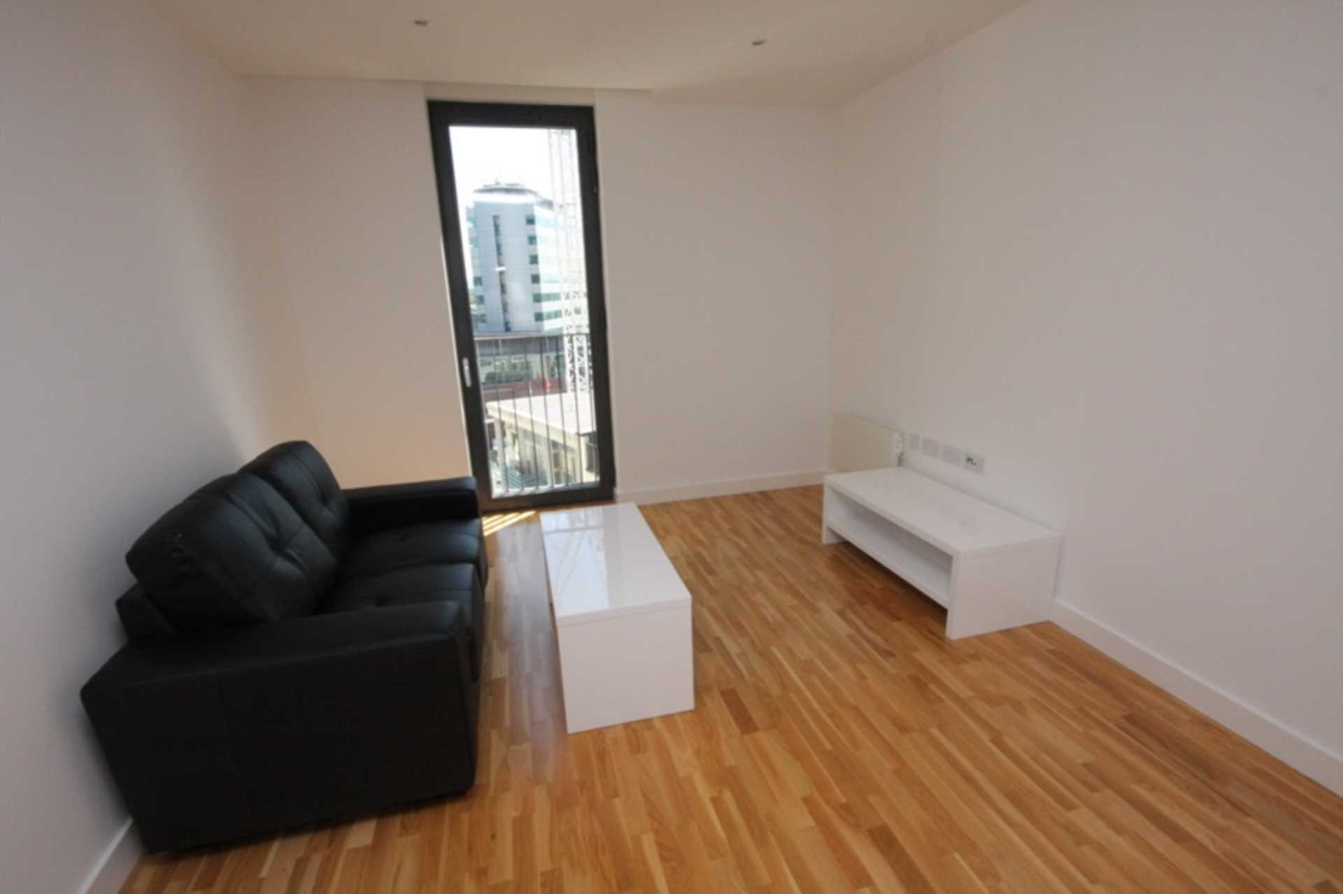 Piccadilly Place, Manchester, Image 3
