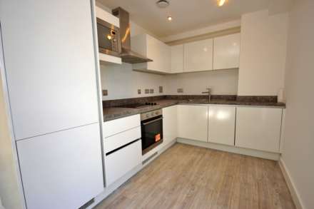 Middlewood Plaza, Salford, Image 3