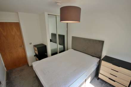 Middlewood Plaza, Salford, Image 7
