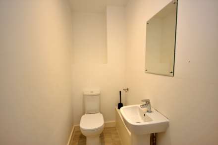 Middlewood Plaza, Salford, Image 9
