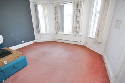 Queens Road, Sale, Image 2