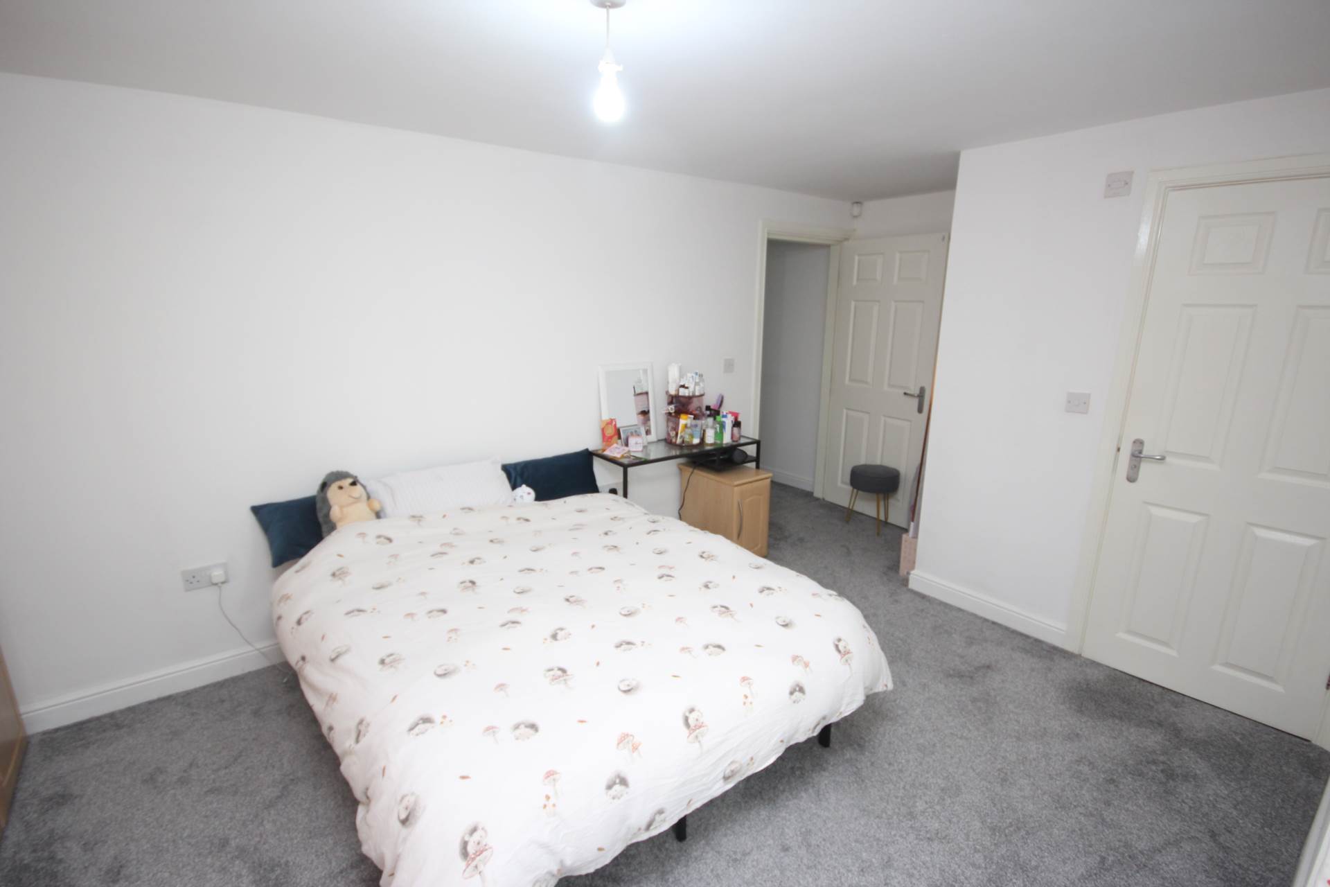 Victoria Road, Manchester, Image 11