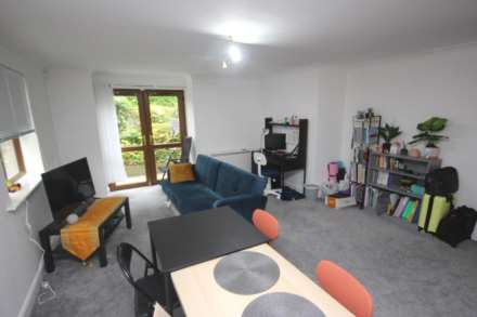 Victoria Road, Manchester, Image 5