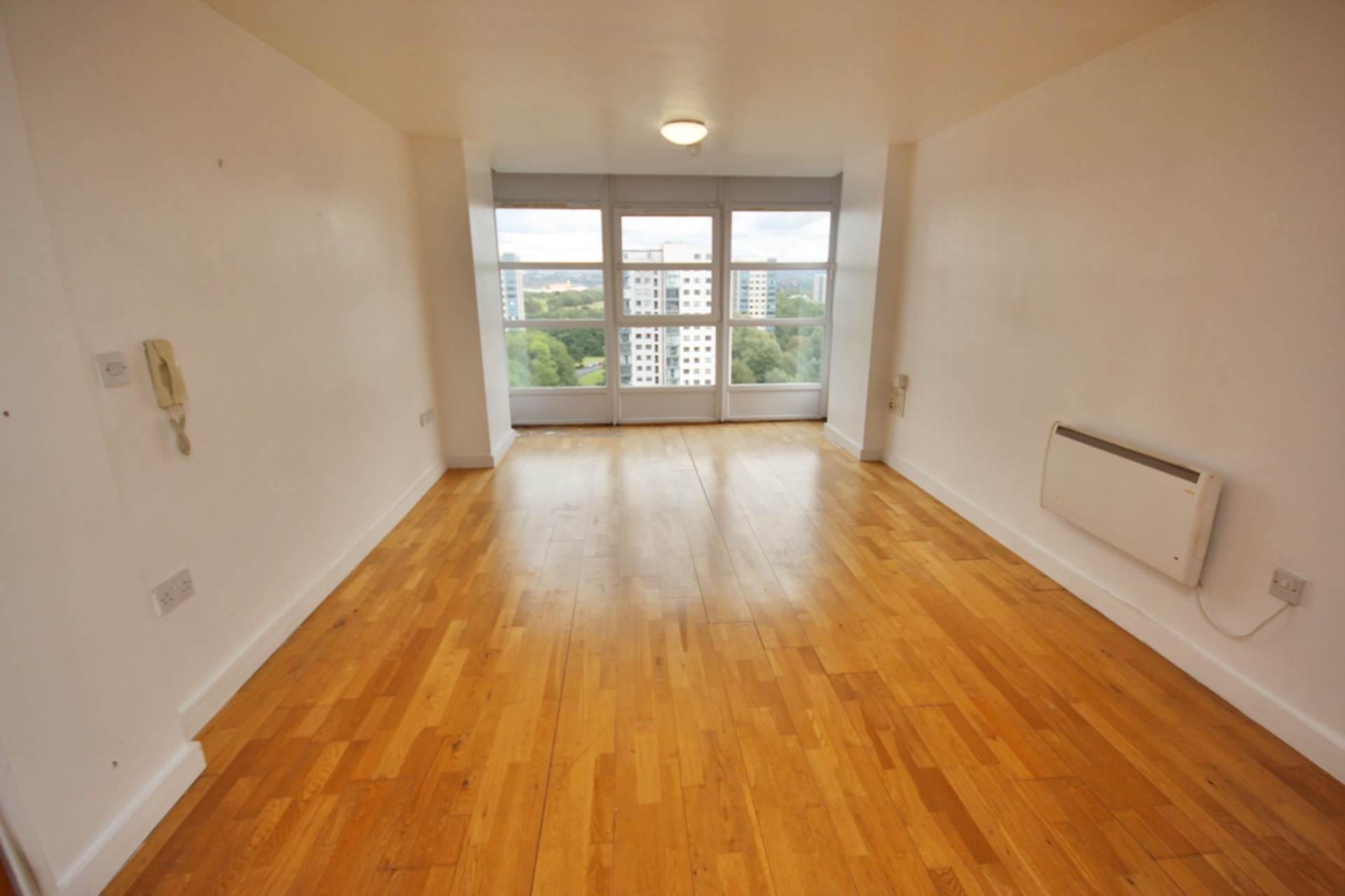 Splindtree Avenue, Manchester, Image 4