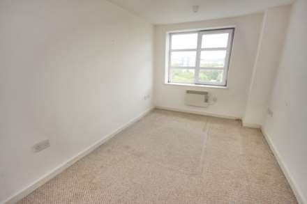 Splindtree Avenue, Manchester, Image 5