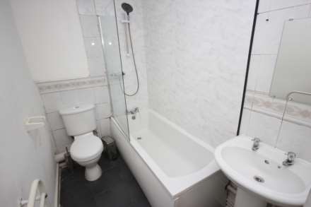 Eccles New Road, Salford, Image 7