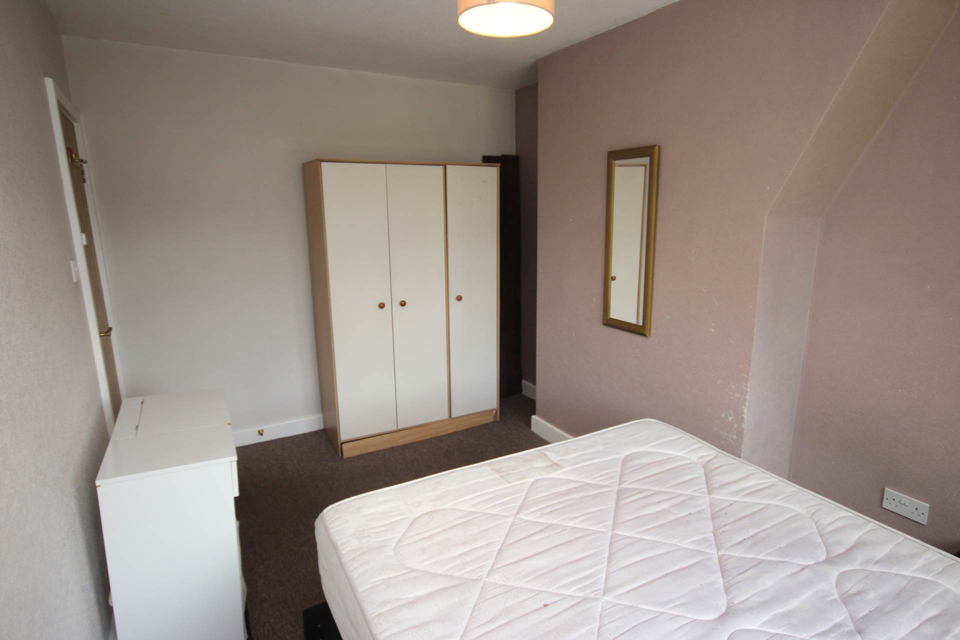 Eccles New Road, Salford, Image 12
