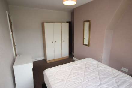 Eccles New Road, Salford, Image 12