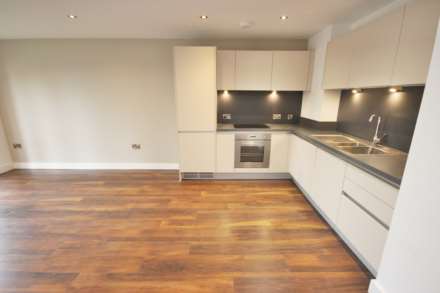 Wilburn Basin, Ordsall Lane, Image 4