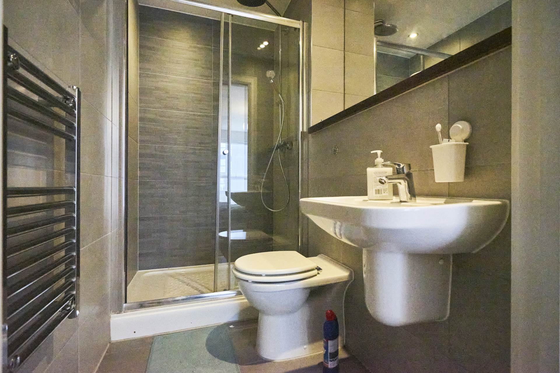 Ordsall Lane, Salford, Image 11