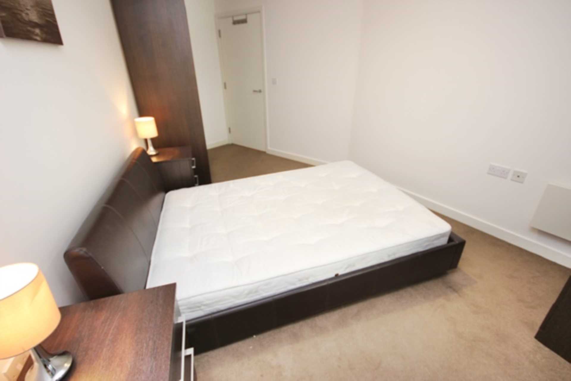 Piccadilly Place, Manchester, Image 6