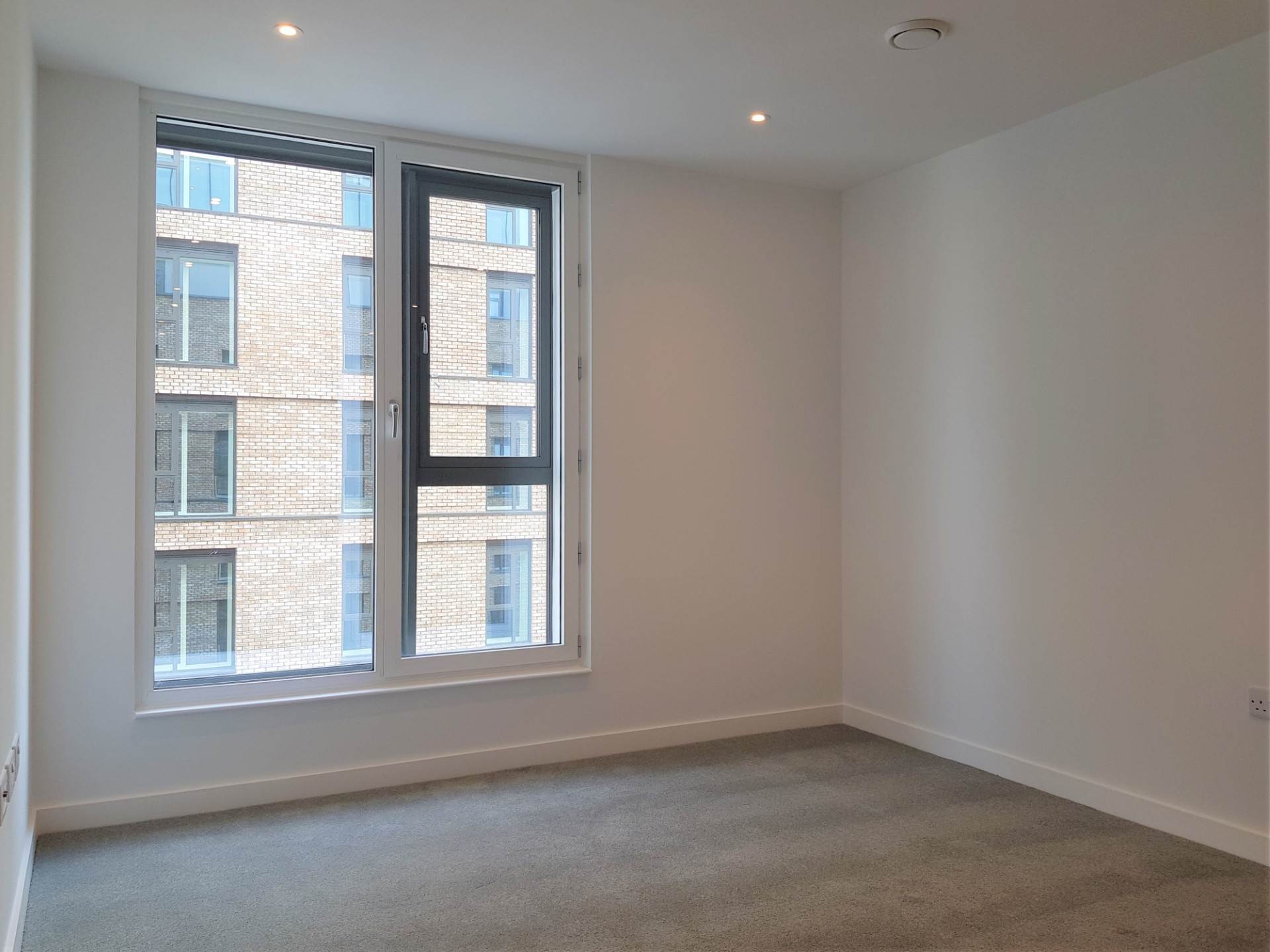 Wharf End, Manchester, Image 2