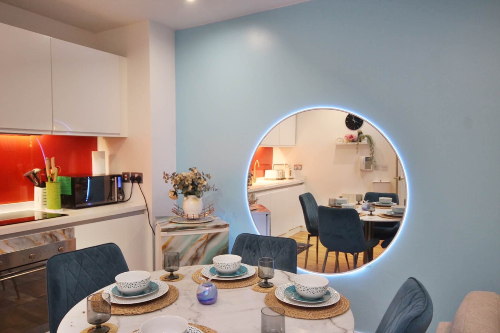 Piccadilly Place, Manchester, Image 2