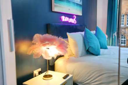 Piccadilly Place, Manchester, Image 10