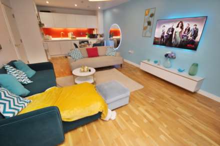 Piccadilly Place, Manchester, Image 16