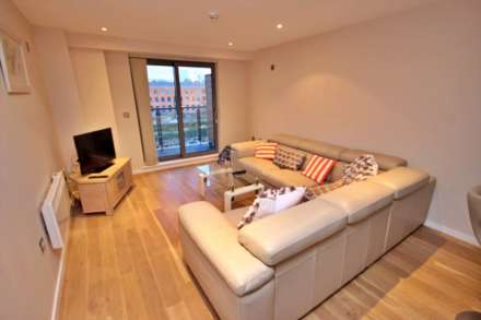 Castlegate, Chester Road, Manchester, Image 1