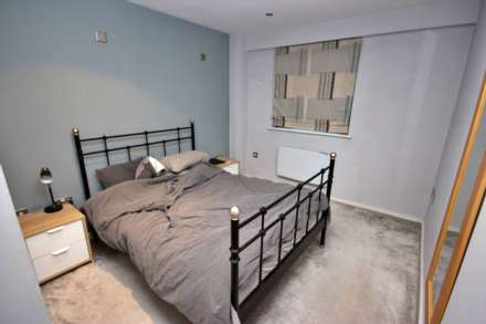 Castlegate, Chester Road, Manchester, Image 3