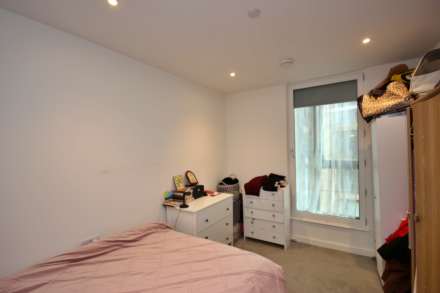 N01 Old Trafford., Image 7