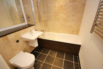 The Quays, Salford, Image 6