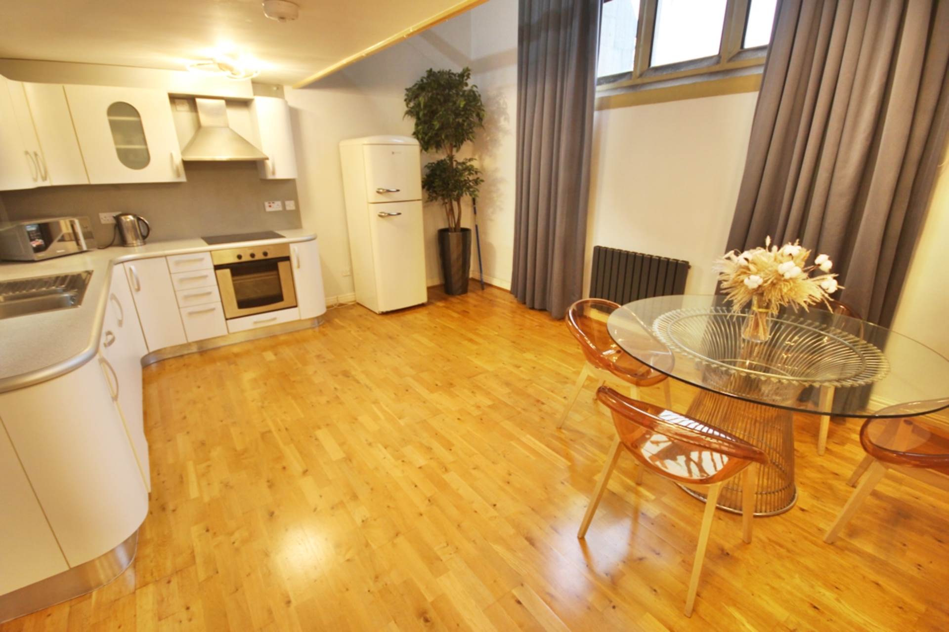 Arundel Street, Manchester, Image 2