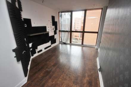 Henry Street, Manchester, Image 13