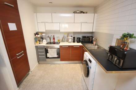 Skyline Central, 50 Goulden Street, Manchester, Image 5