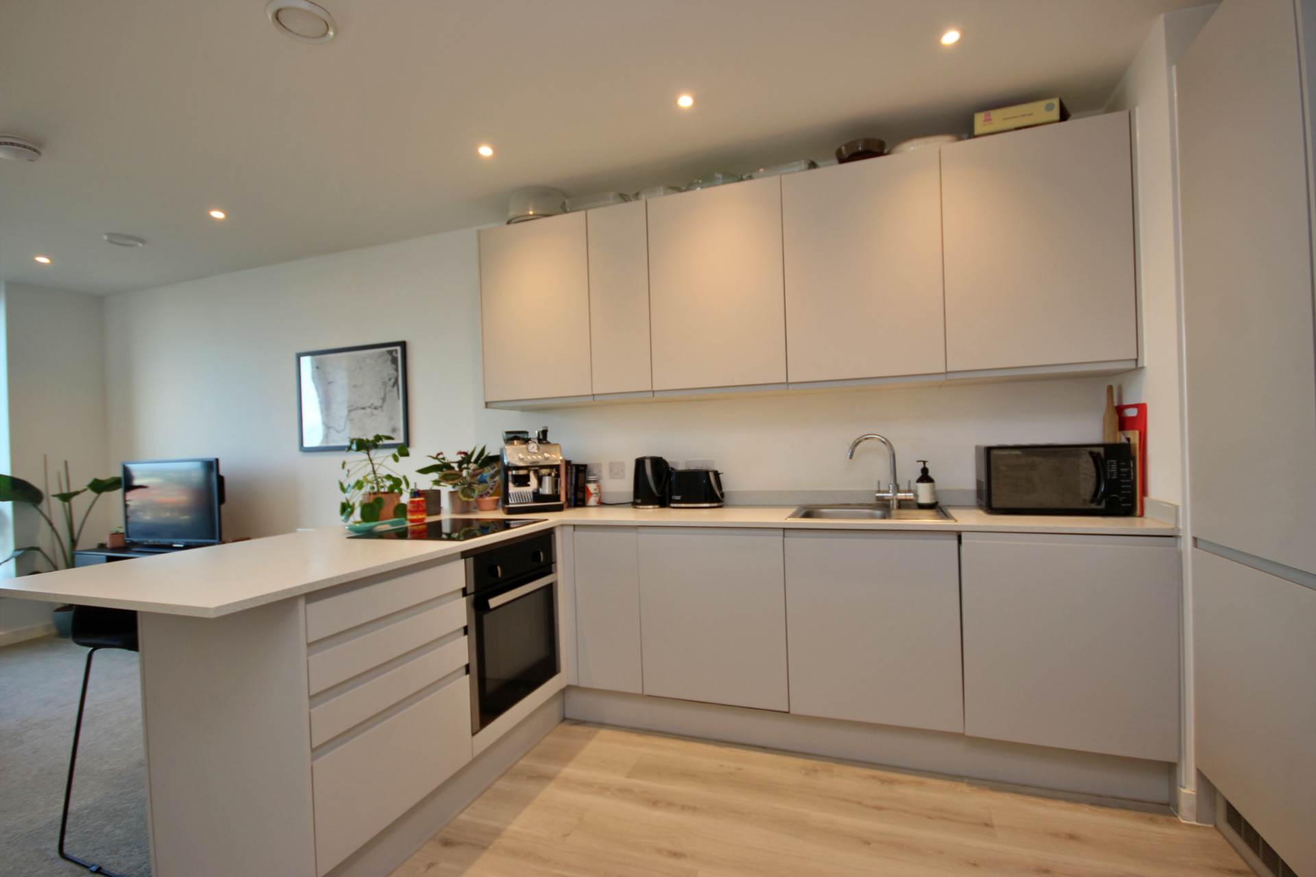 N01 Old Trafford, Image 1