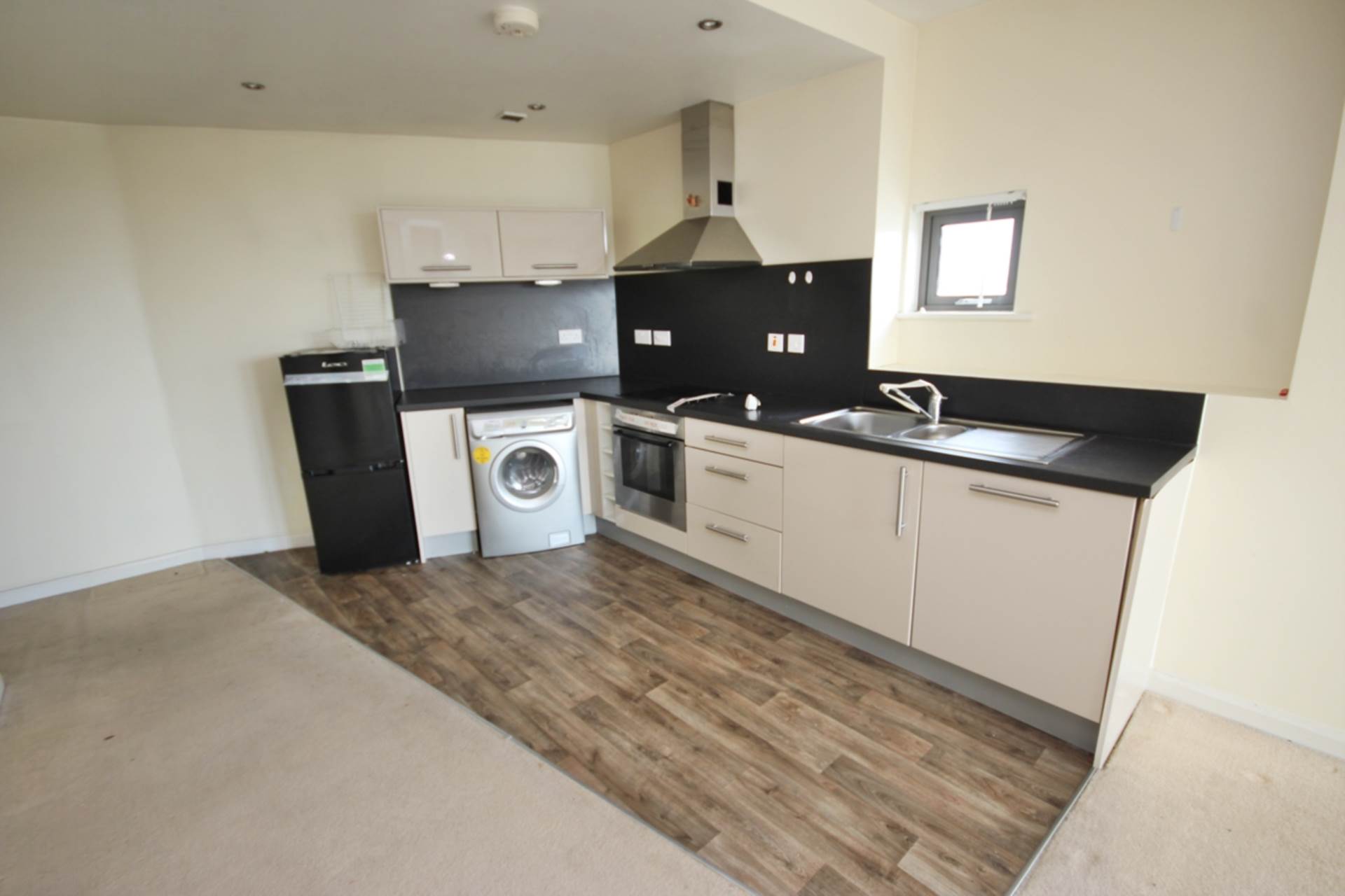 Ashton Old Road, Manchester, Image 3