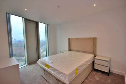 Vista River Gardens, Manchester, Image 4