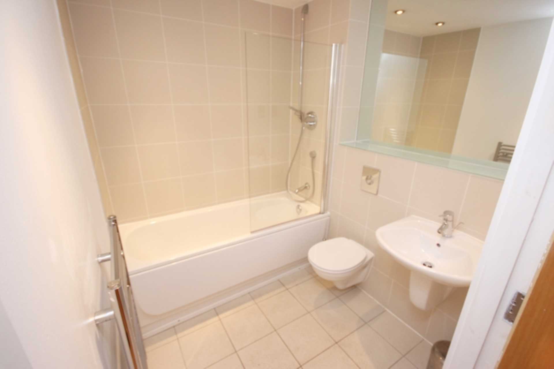 City Road East, Manchester, Image 7