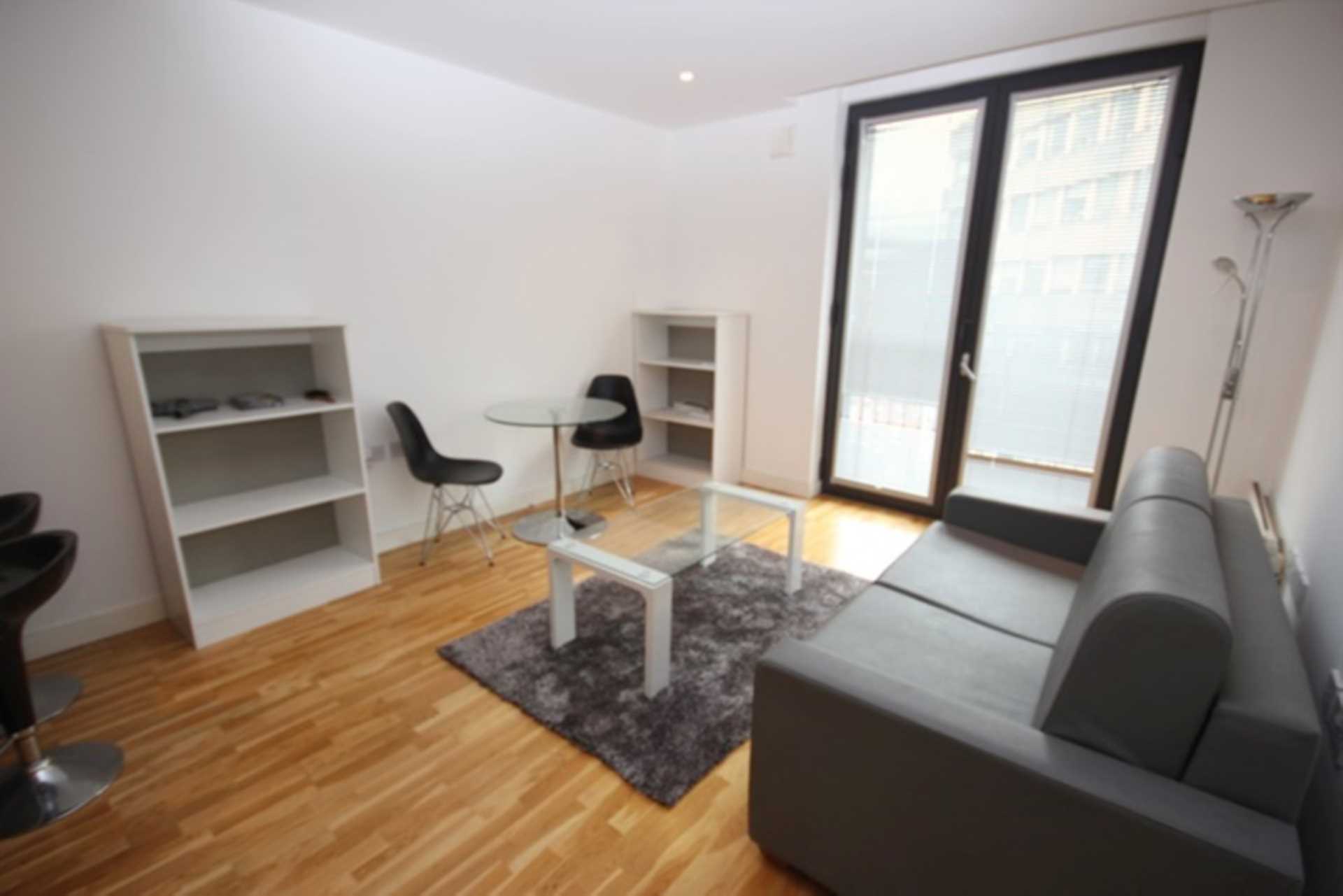 The Hub, Piccadilly Place, Manchester, Image 1