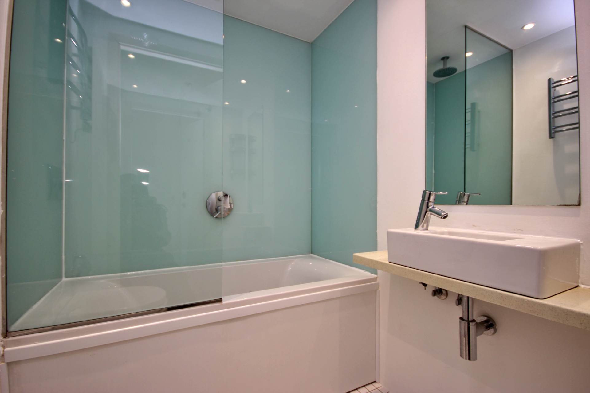 Abito,Salford, Image 4